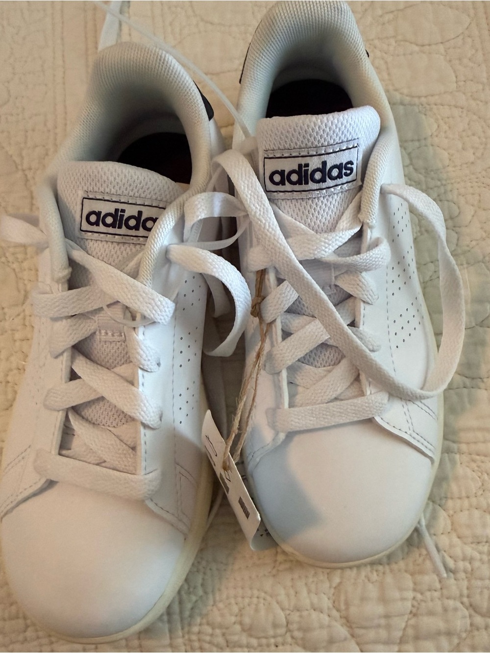 adidas White Low-Top Leather Sneakers with Black Logo, preschool  size 13